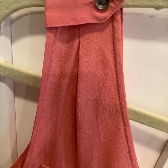 Banana Republic salmon pink v-neck 100% silk sleeveless top 3/4 button Sz XS - Picture 6 of 6
